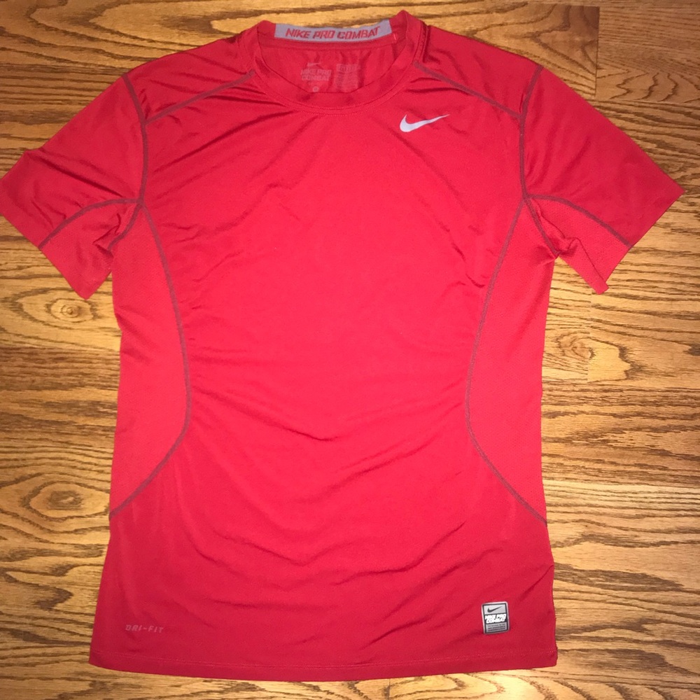 Nike Pro Combat Fitted Dri-Fit T-shirt